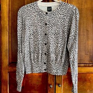 Cute heart leopard cardigan